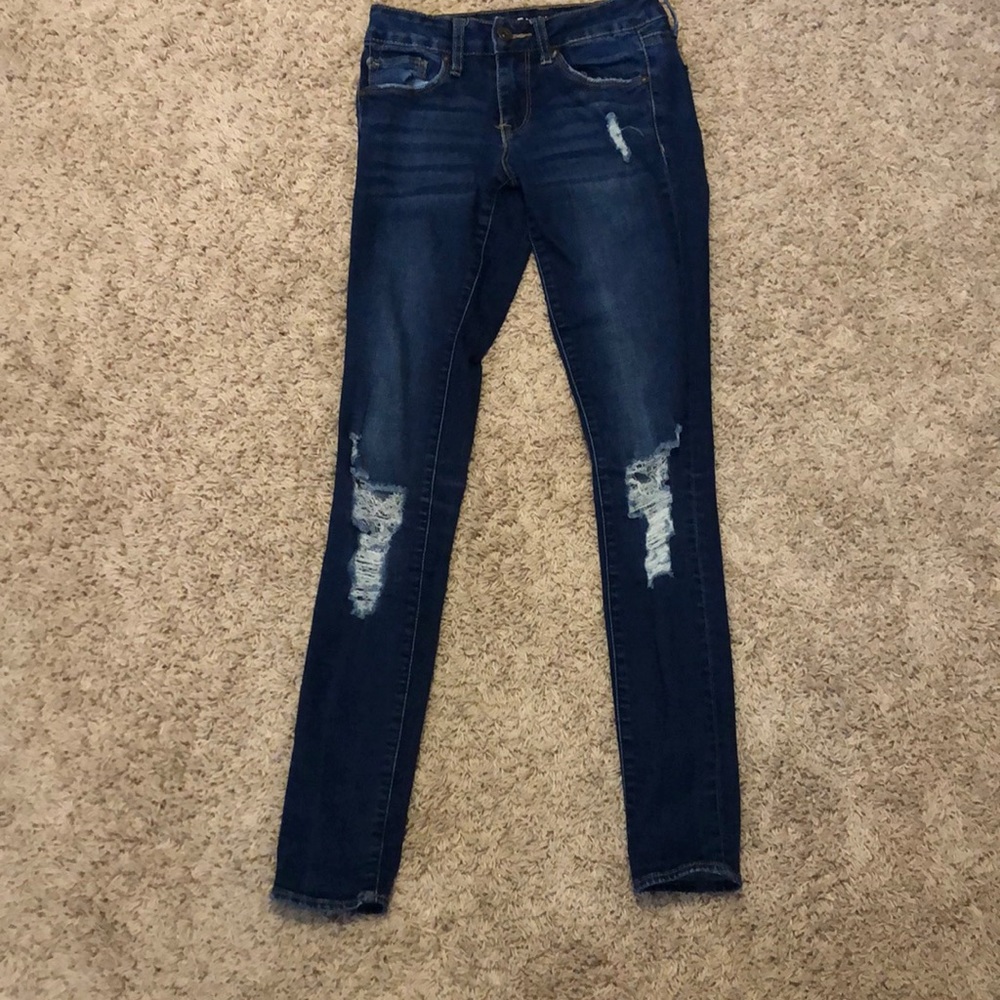 ripped skinny jeans